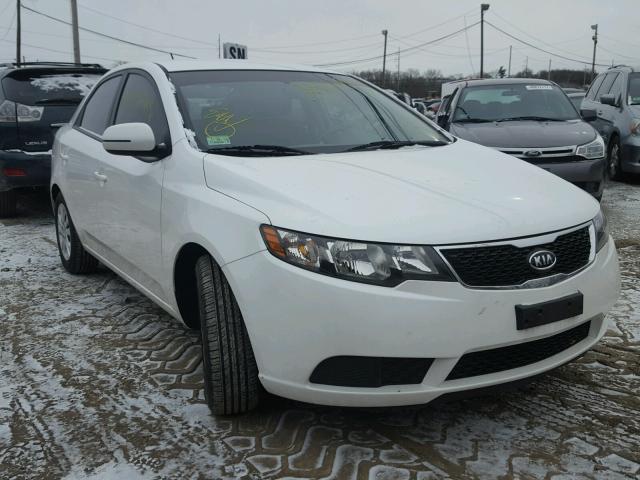 KNAFU4A21D5728731 - 2013 KIA FORTE EX WHITE photo 1