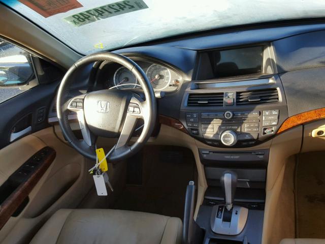 1HGCP3F85BA028544 - 2011 HONDA ACCORD EXL WHITE photo 9