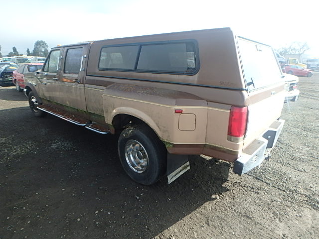 2FTJW35L8HCA63245 - 1987 FORD F350 BROWN photo 3