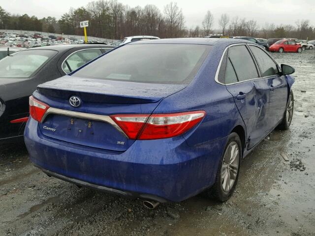 4T1BF1FK0FU874481 - 2015 TOYOTA CAMRY LE BLUE photo 4