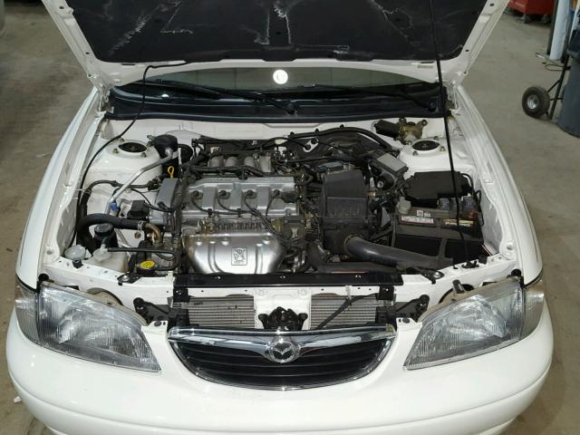 1YVGF22C9X5856582 - 1999 MAZDA 626 ES WHITE photo 7