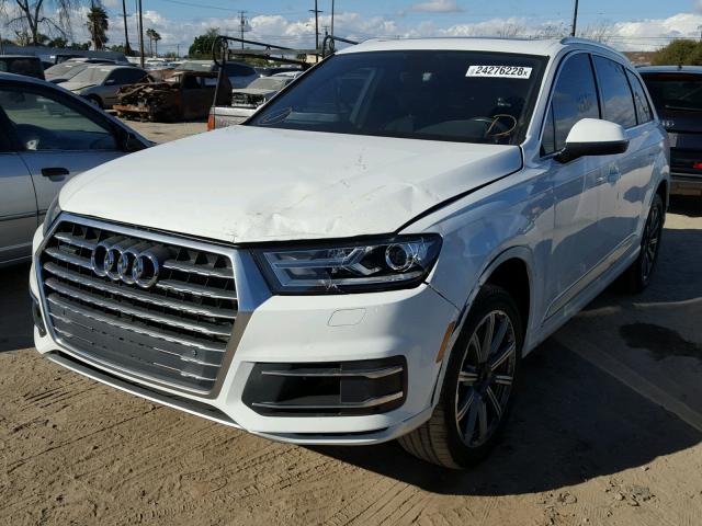 WA1LAAF76HD017775 - 2017 AUDI Q7 PREMIUM WHITE photo 2