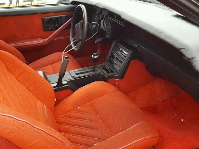 1G1FP21HXHN185624 - 1987 CHEVROLET CAMARO RED photo 5