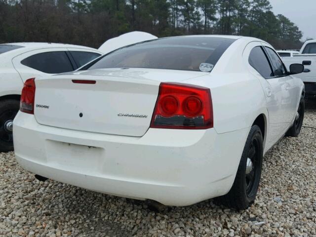 2B3AA4CT2AH177663 - 2010 DODGE CHARGER WHITE photo 4