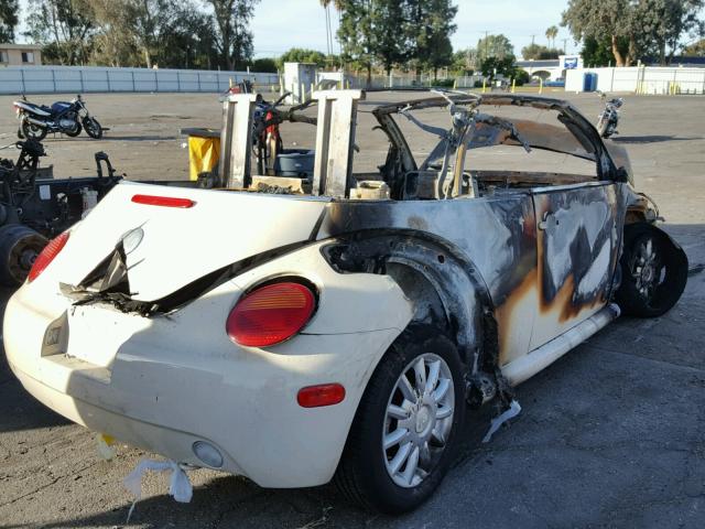 3VWCM31YX5M352138 - 2005 VOLKSWAGEN NEW BEETLE 烧焦的 照片 4