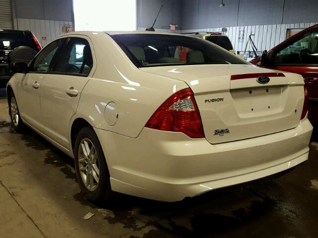 3FAHP0GA6CR275329 - 2012 FORD FUSION S WHITE photo 3