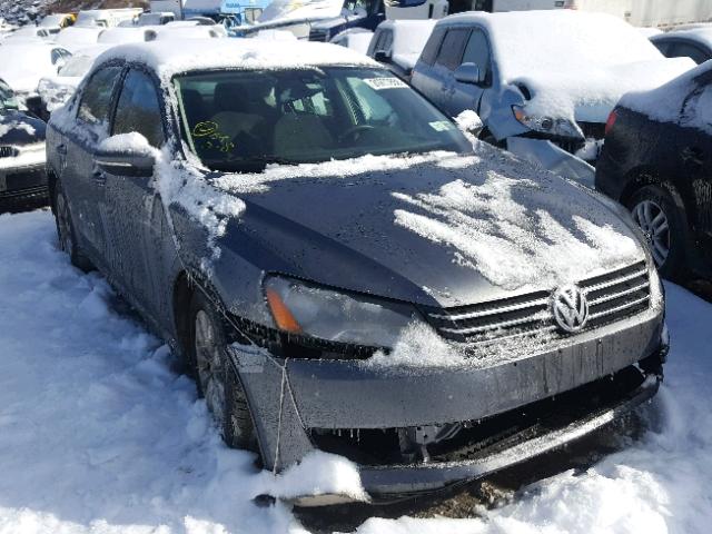 1VWAH7A32CC056309 - 2012 VOLKSWAGEN PASSAT S GRAY photo 1