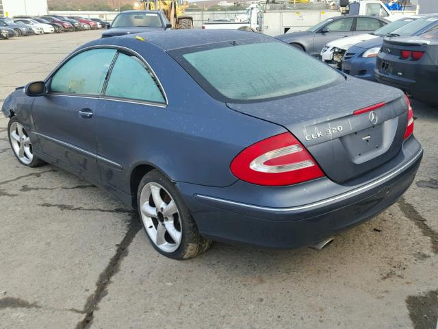 WDBTJ65J75F126048 - 2005 MERCEDES-BENZ CLK 320C BLUE photo 3