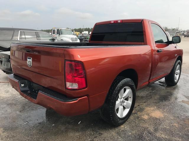 3C6JR6AT8DG586557 - 2013 RAM 1500 ST ORANGE photo 4