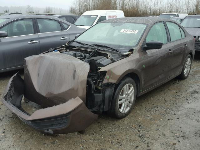 3VW2K7AJ9FM241545 - 2015 VOLKSWAGEN JETTA BASE BROWN photo 2