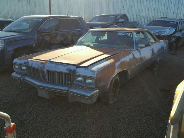 3V37T5M320135 - 1975 CHEVROLET MONTE CARL TWO TONE photo 2