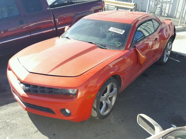 2G1FA1EV9A9161870 - 2010 CHEVROLET CAMARO LS ORANGE photo 2