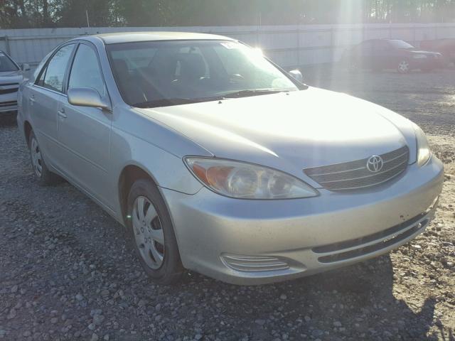 4T1BE32K33U676784 - 2003 TOYOTA CAMRY LE SILVER photo 1