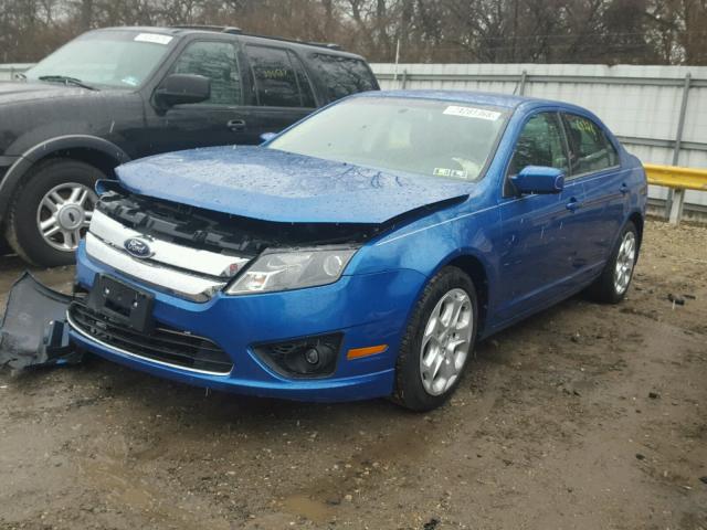 3FAHP0HA0BR102368 - 2011 FORD FUSION SE BLUE photo 2