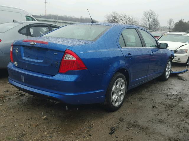 3FAHP0HA0BR102368 - 2011 FORD FUSION SE BLUE photo 4