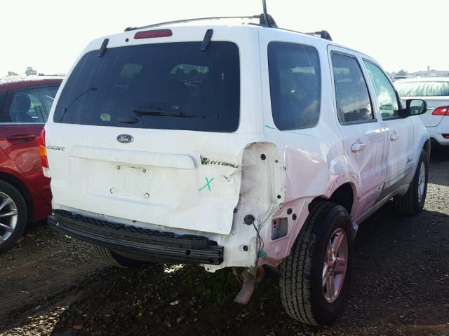 1FMCU96H85KE01127 - 2005 FORD ESCAPE HEV WHITE photo 4