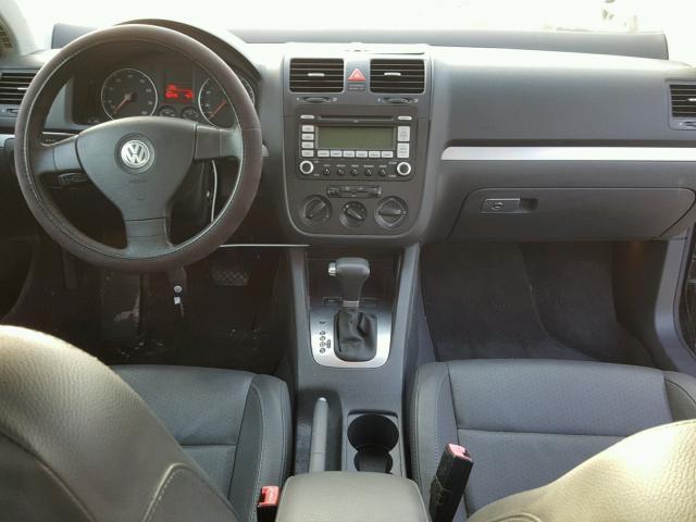 3VWSF81KX6M644209 - 2006 VOLKSWAGEN JETTA 2.5 BLACK photo 9