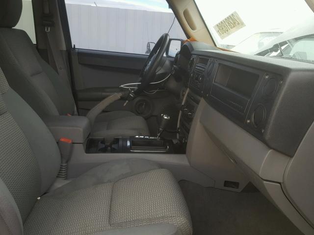 1J8HG48K66C313937 - 2006 JEEP COMMANDER 黑色 照片 5