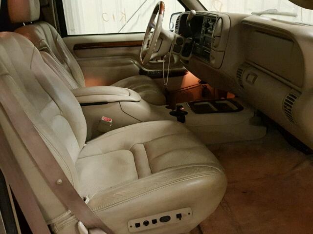 1GYEK63R5YR217848 - 2000 CADILLAC ESCALADE L TAN photo 5