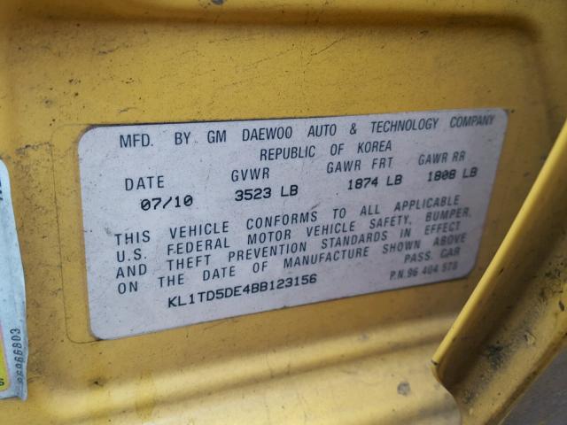 KL1TD5DE4BB123156 - 2011 CHEVROLET AVEO LS YELLOW photo 10