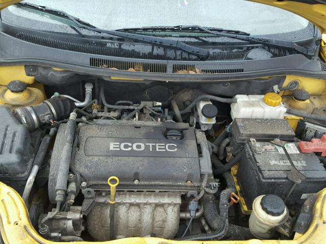 KL1TD5DE4BB123156 - 2011 CHEVROLET AVEO LS YELLOW photo 7