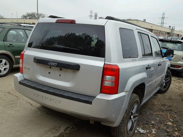 1J4FF28B69D227428 - 2009 JEEP PATRIOT SP SILVER photo 4