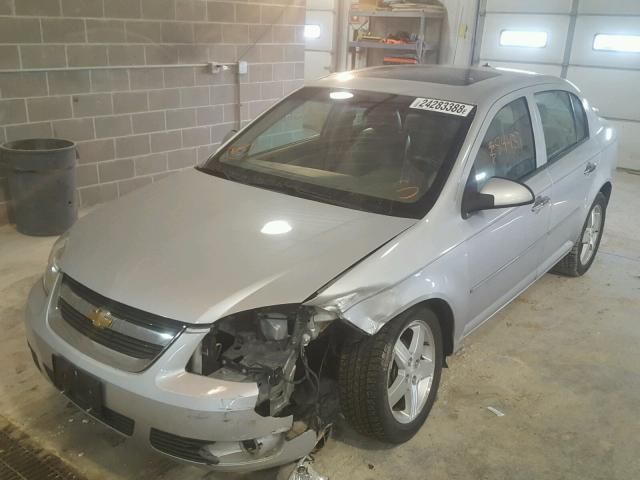 1G1AZ52F857584521 - 2005 CHEVROLET COBALT LT SILVER photo 2