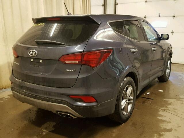 5XYZT3LB7JG522259 - 2018 HYUNDAI SANTA FE S BLUE photo 4