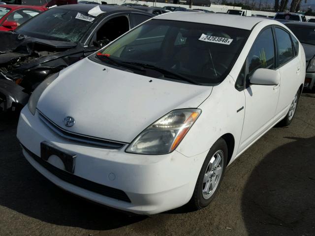 JTDKB20U377626225 - 2007 TOYOTA PRIUS WHITE photo 2