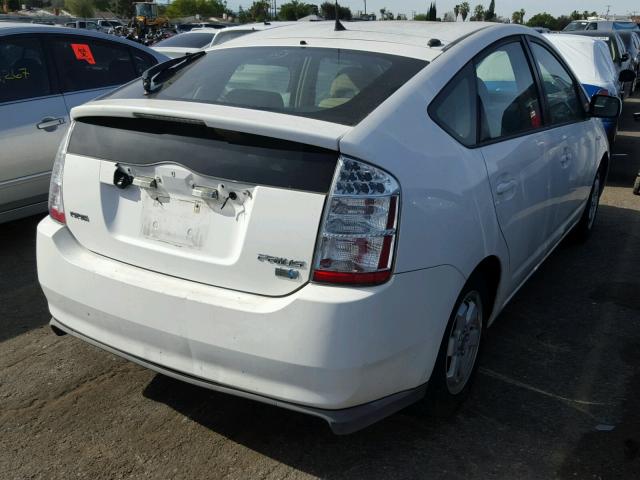 JTDKB20U377626225 - 2007 TOYOTA PRIUS WHITE photo 4