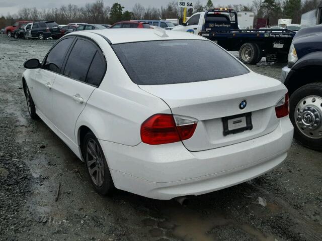 WBAVA33507KX70559 - 2007 BMW 328 I WHITE photo 3