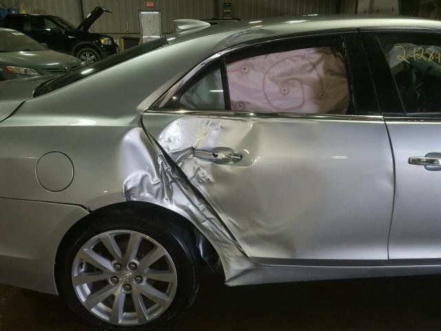 1G11E5SA8GF132139 - 2016 CHEVROLET MALIBU LIM 银色 照片 9