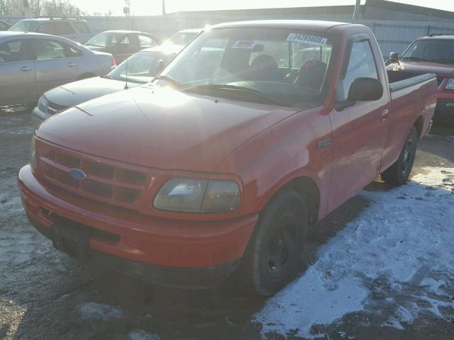 2FTDF172XVCA26912 - 1997 FORD F150 RED photo 2