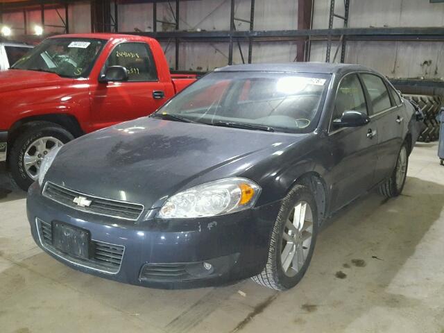 2G1WU583181222601 - 2008 CHEVROLET IMPALA LTZ BLUE photo 2