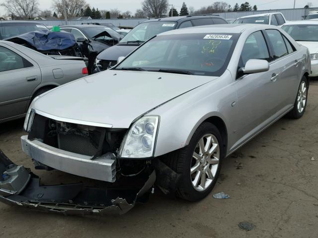 1G6DW677470127207 - 2007 CADILLAC STS SILVER photo 2