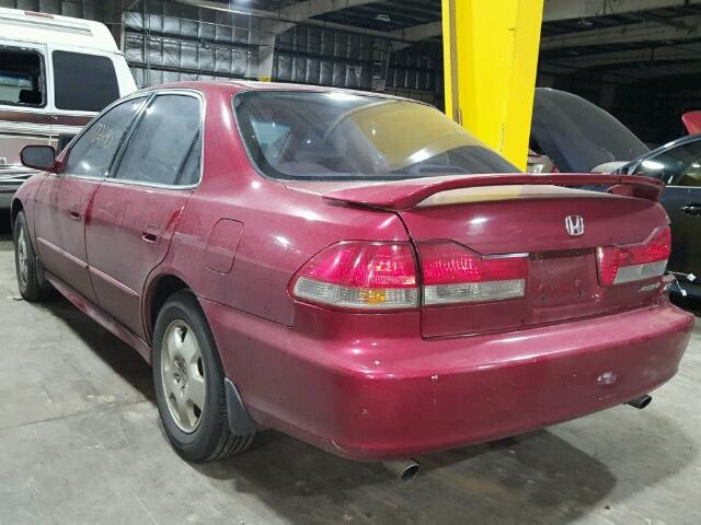 1HGCG16501A049018 - 2001 HONDA ACCORD EX RED photo 3