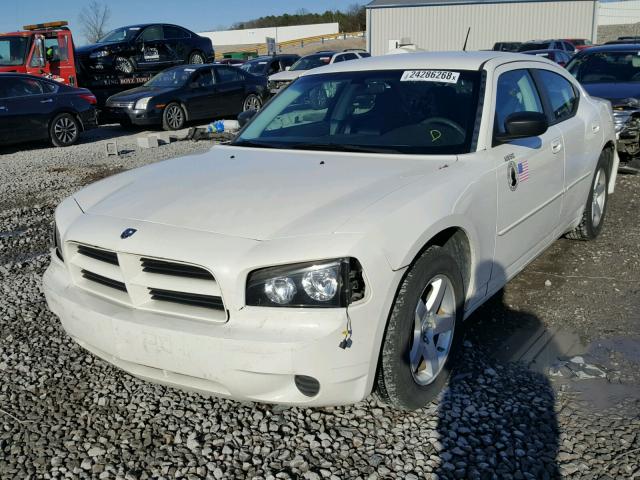 2B3KA43G88H144569 - 2008 DODGE CHARGER WHITE photo 2