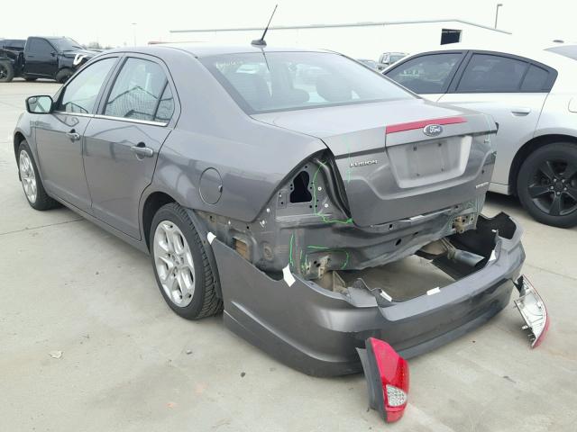 3FAHP0HG3BR173424 - 2011 FORD FUSION SE GRAY photo 3