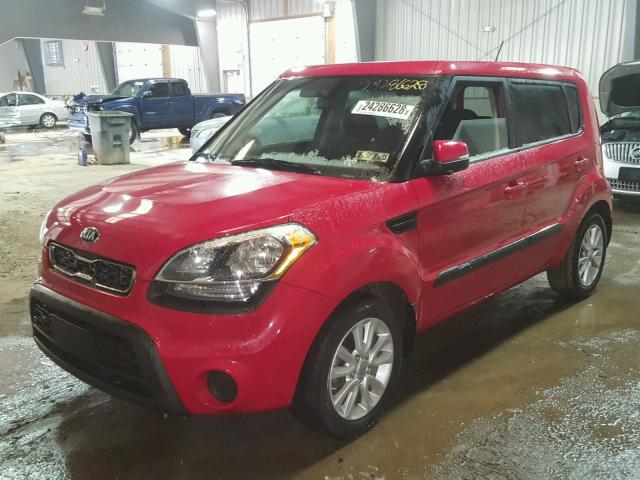 KNDJT2A66D7618334 - 2013 KIA SOUL + RED photo 2