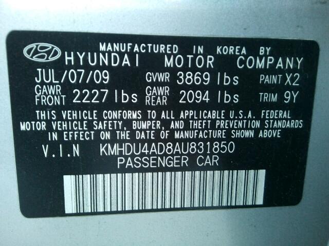 KMHDU4AD8AU831850 - 2010 HYUNDAI ELANTRA BL SILVER photo 10