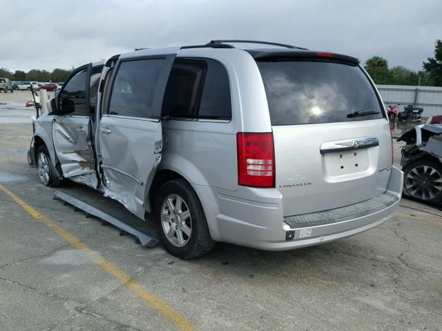 2A4RR5D12AR183187 - 2010 CHRYSLER TOWN & COU SILVER photo 3