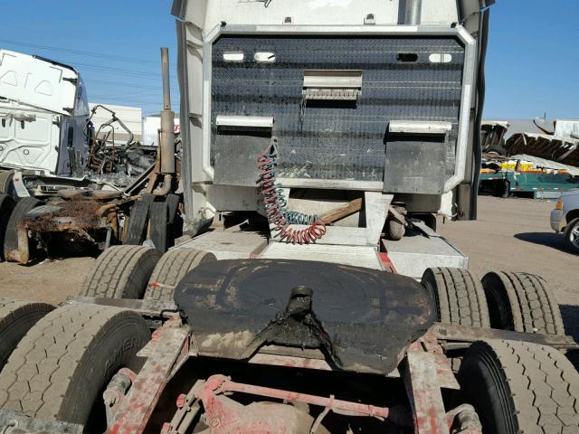 1FUJA6CK76LU48110 - 2006 FREIGHTLINER CONVENTION TWO TONE photo 6