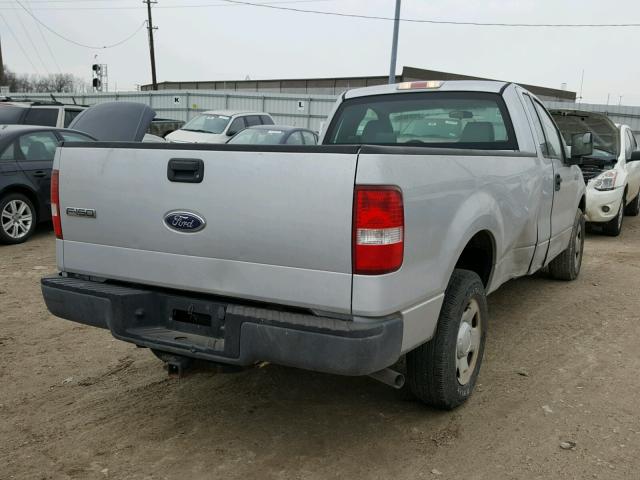 1FTRF12225NB85432 - 2005 FORD F150 GRAY photo 4