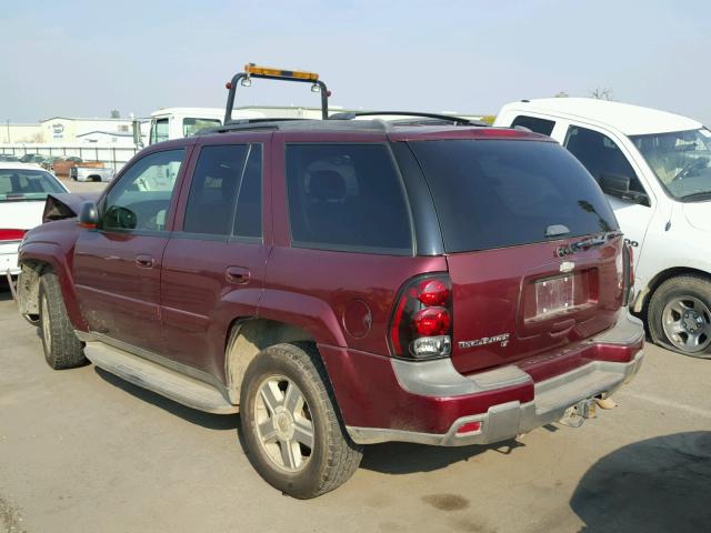 1GNDT13S652340364 - 2005 CHEVROLET TRAILBLAZE MAROON photo 3