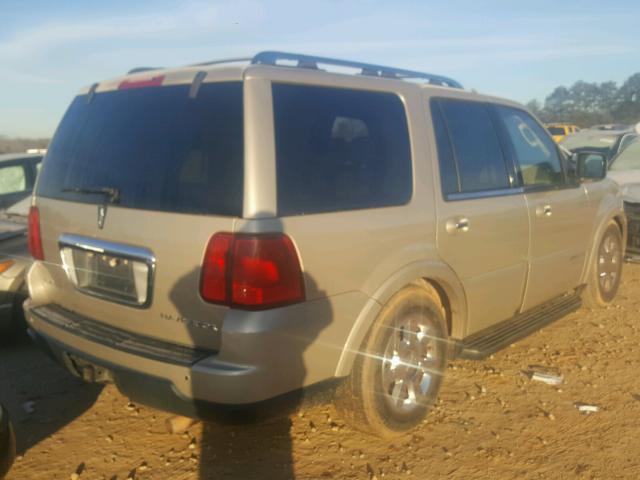 5LMFU28506LJ19354 - 2006 LINCOLN NAVIGATOR Braun Foto 4