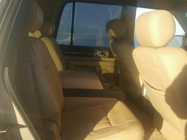 5LMFU28506LJ19354 - 2006 LINCOLN NAVIGATOR Braun Foto 6