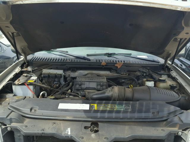 5LMFU28506LJ19354 - 2006 LINCOLN NAVIGATOR Braun Foto 7