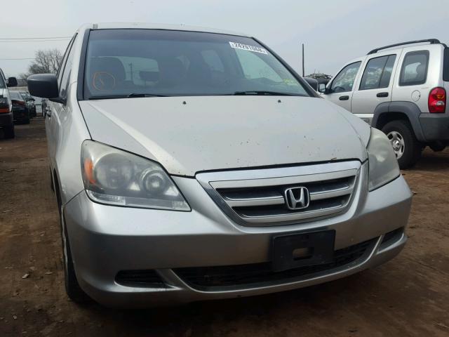 5FNRL38256B110378 - 2006 HONDA ODYSSEY LX SILVER photo 9