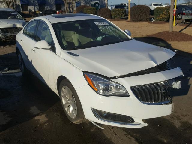 2G4GR5GX5H9146380 - 2017 BUICK REGAL PREM WHITE photo 1