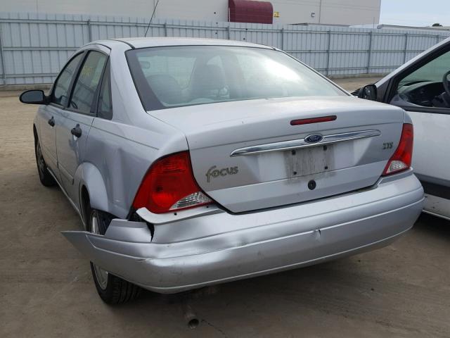 1FAHP38361W142713 - 2001 FORD FOCUS ZTS SILVER photo 3